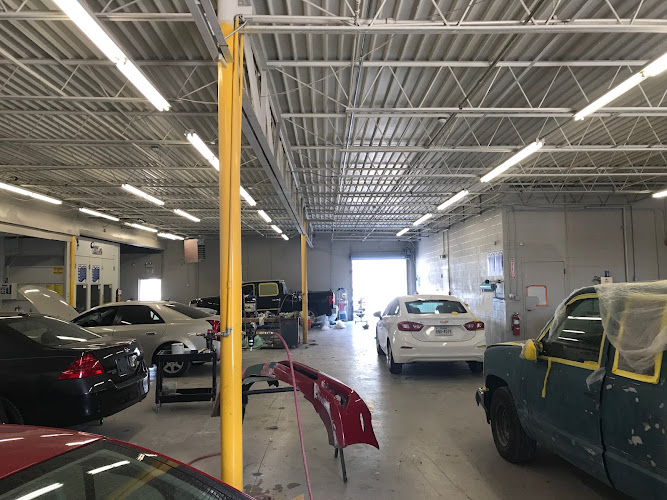 Maaco Auto Body Shop & Painting