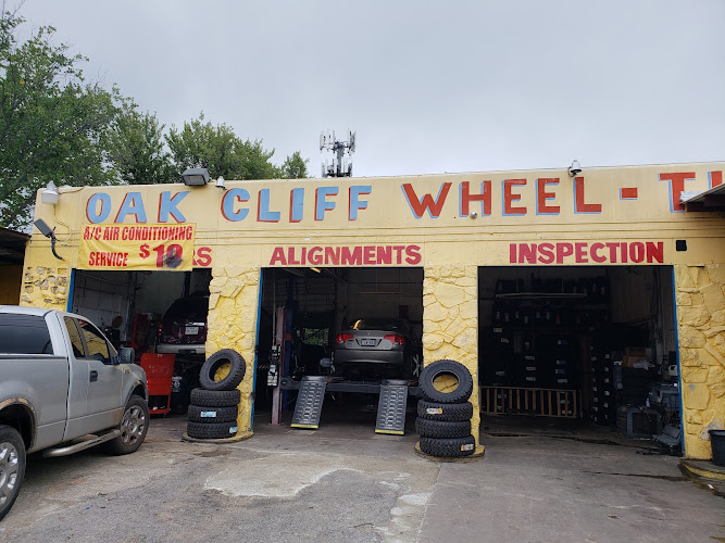Oakcliff Wheels & Tires