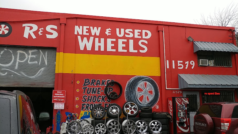 R S Auto Care