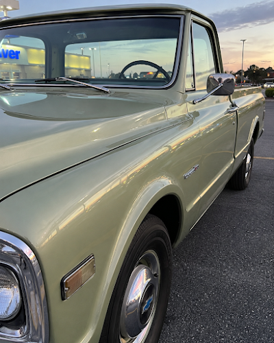 SBS AUTO GROUP LLC.