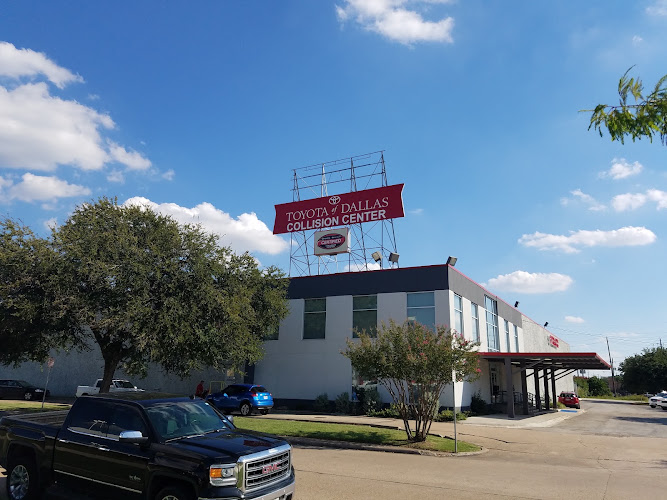Toyota of Dallas Collision Center