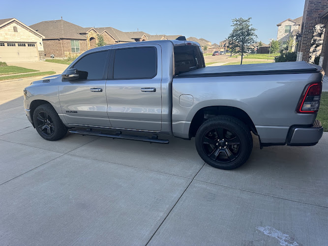 AUTO & TRUCK STUFF