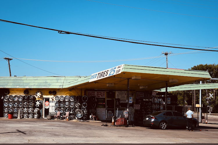 JB Tire Shop