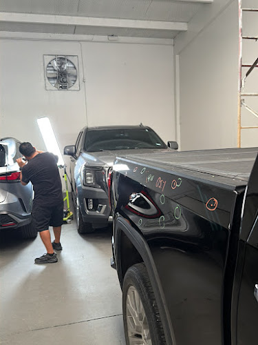 AUTO MEDIC DENT REPAIR