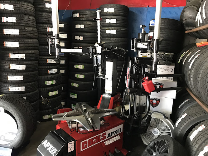 N & R Custom Wheels & Tire N & R Custom Wheels & Tire