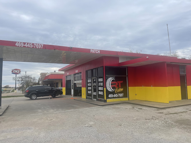 RT CUSTOMS LLC