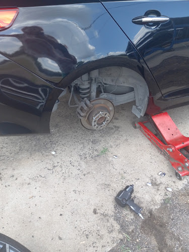 Betos Tires & Wheels