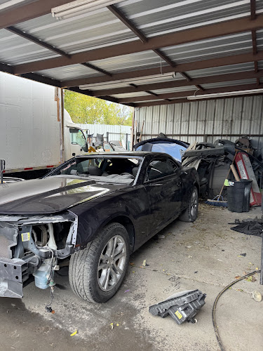 Junior's Auto Repair
