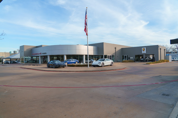 Autobahn Porsche Fort Worth Service