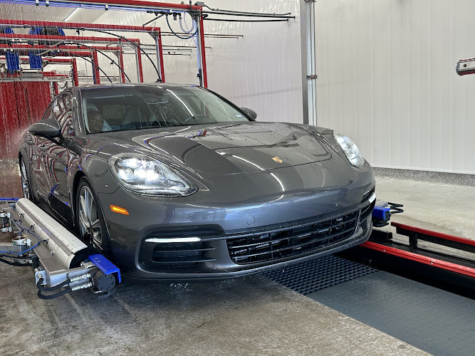 Brightworks Car Wash
