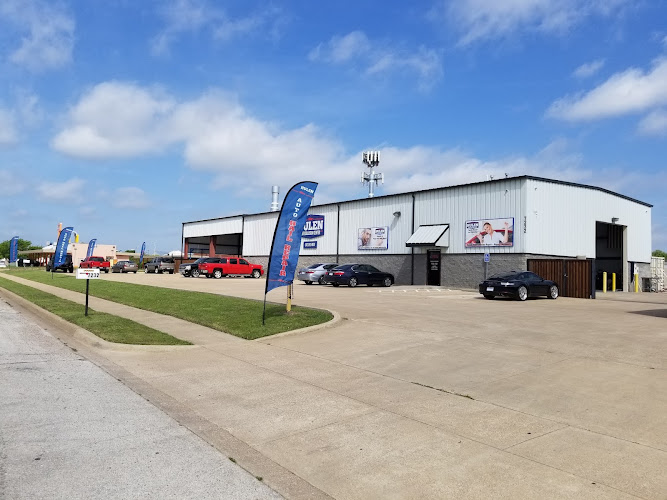 Hulen Auto Collision Center