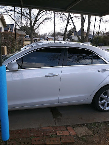 B-Mobile Tint