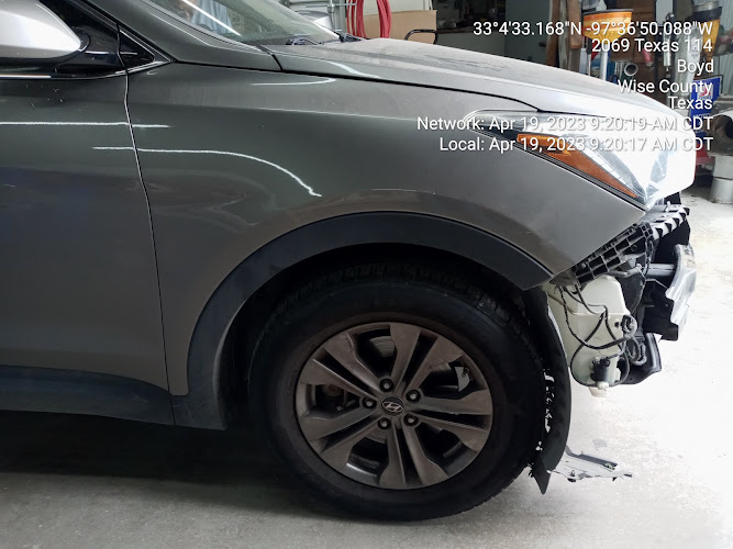 Tom's Auto Body