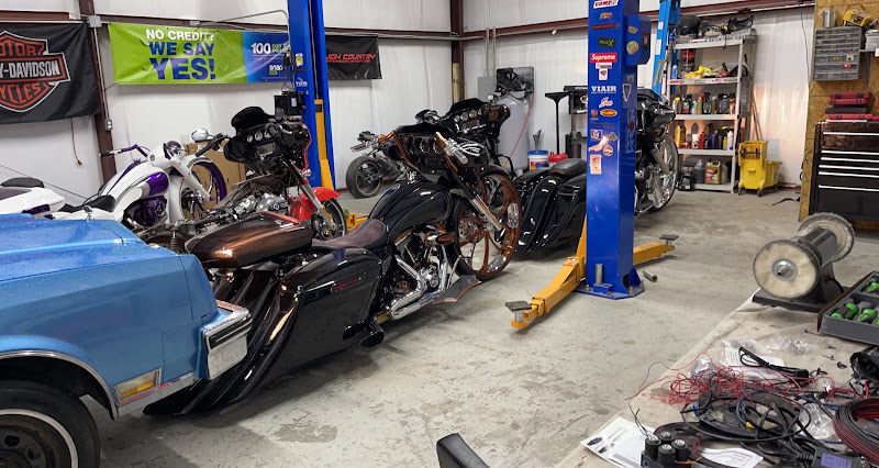 Unique Autoworkz LLC