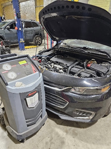 Henry's Autoworks LLC