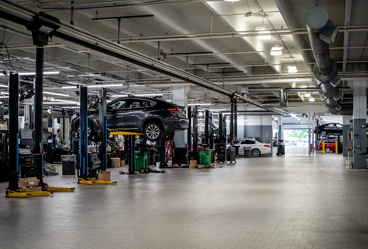 BMW of Dallas Service Center