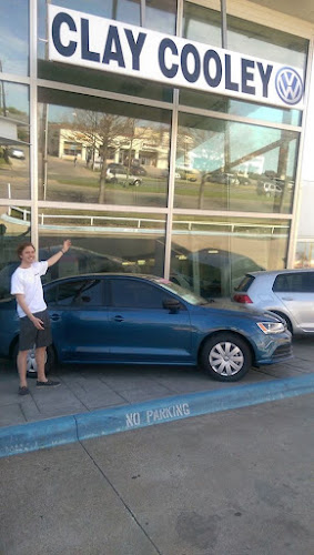 Clay Cooley Volkswagen of Park Cities