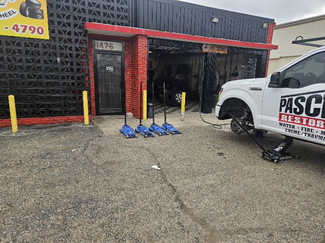 Longhorn tire and wheel