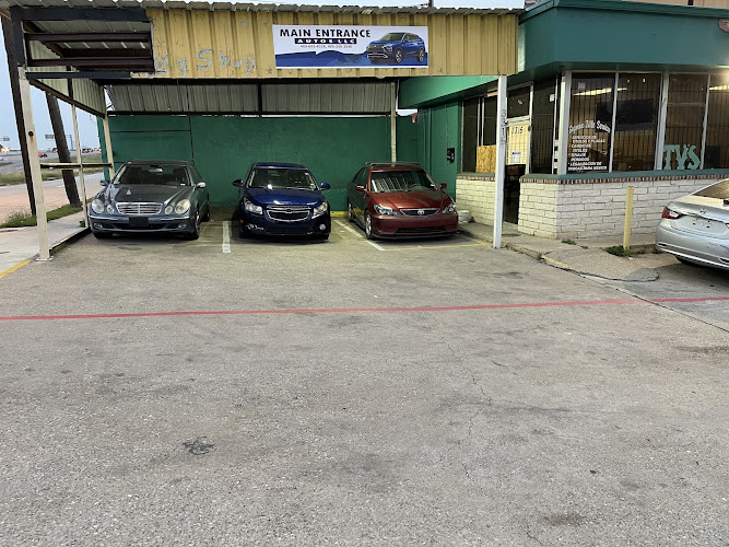 Main Entrance Autos LLc