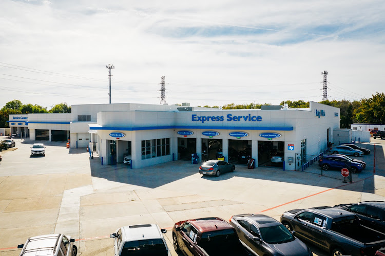 Rusty Wallis Honda Service Center