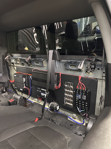 SPEED CAR AUDIO & FABRICATION
